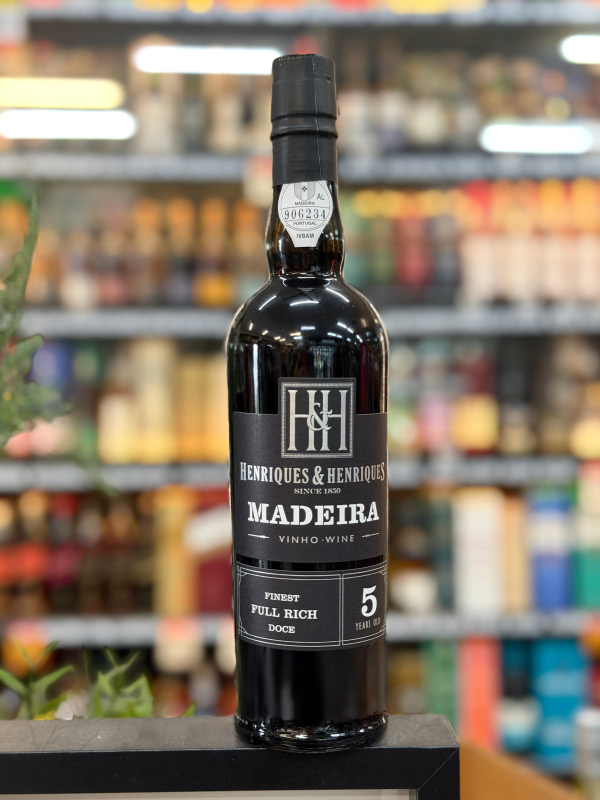 Henriques & Henriques Finest Full Rich Doce 5Yo NV Madeira (500ml)