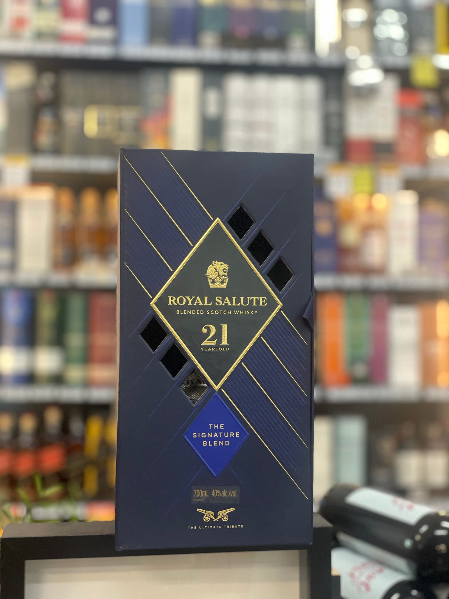 Chivas Royal Salute 21yo Signature Blend Scotch Whisky (700ml)