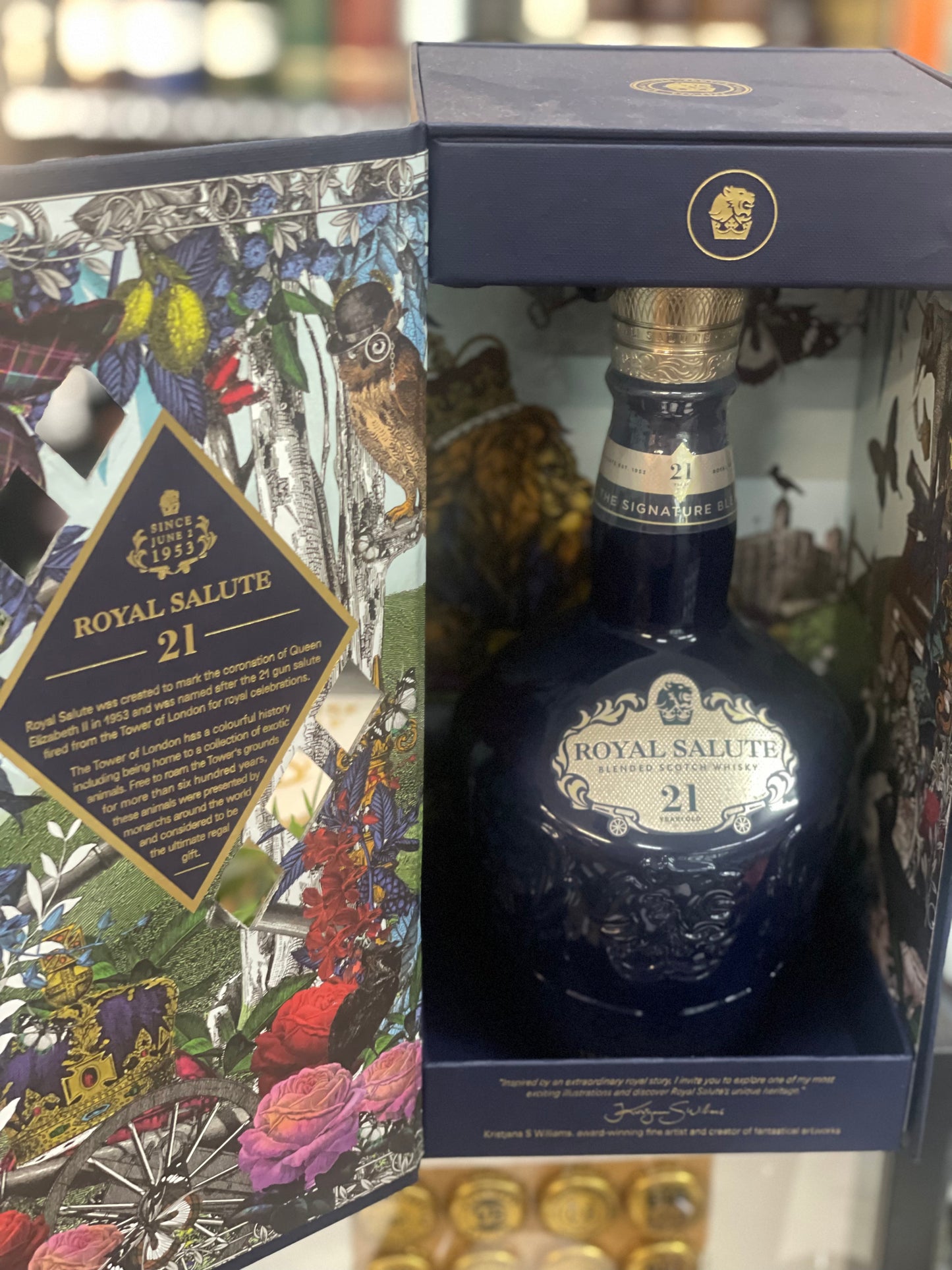 Chivas Royal Salute 21yo Signature Blend Scotch Whisky (700ml)