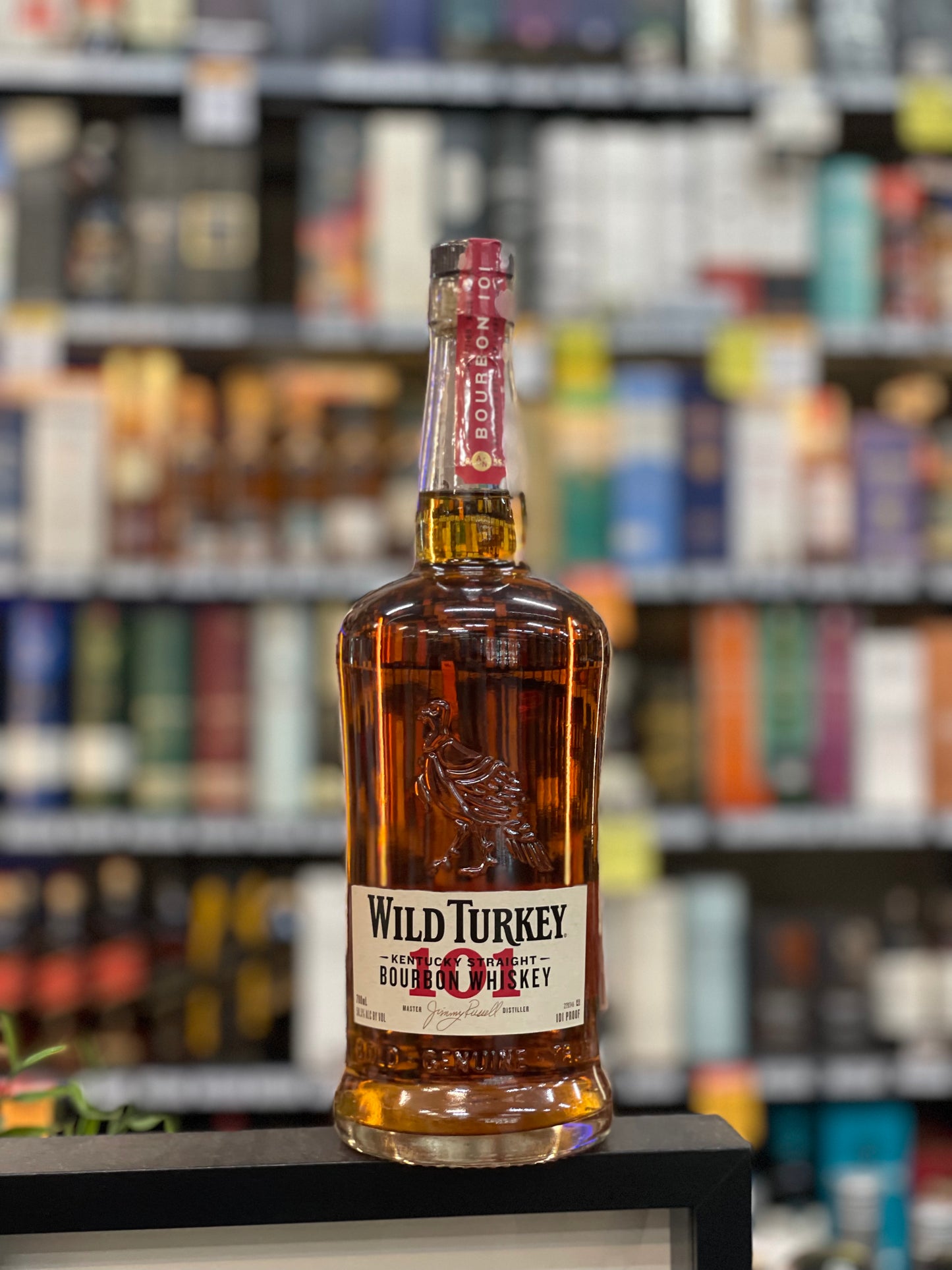 Wild Turkey 101 Proof Kentucky Straight Bourbon Whiskey (700ml)