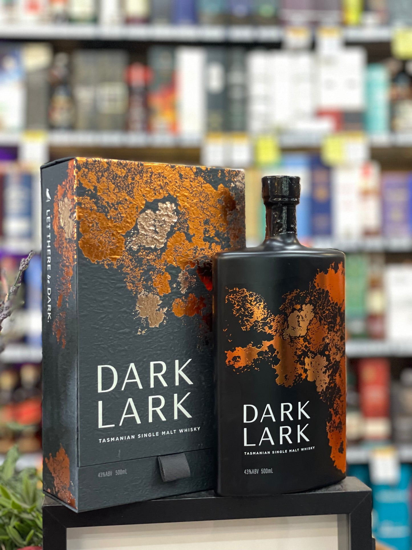 DARK LARK Tasmanian Single Malt Whisky 2025 release (500ml)