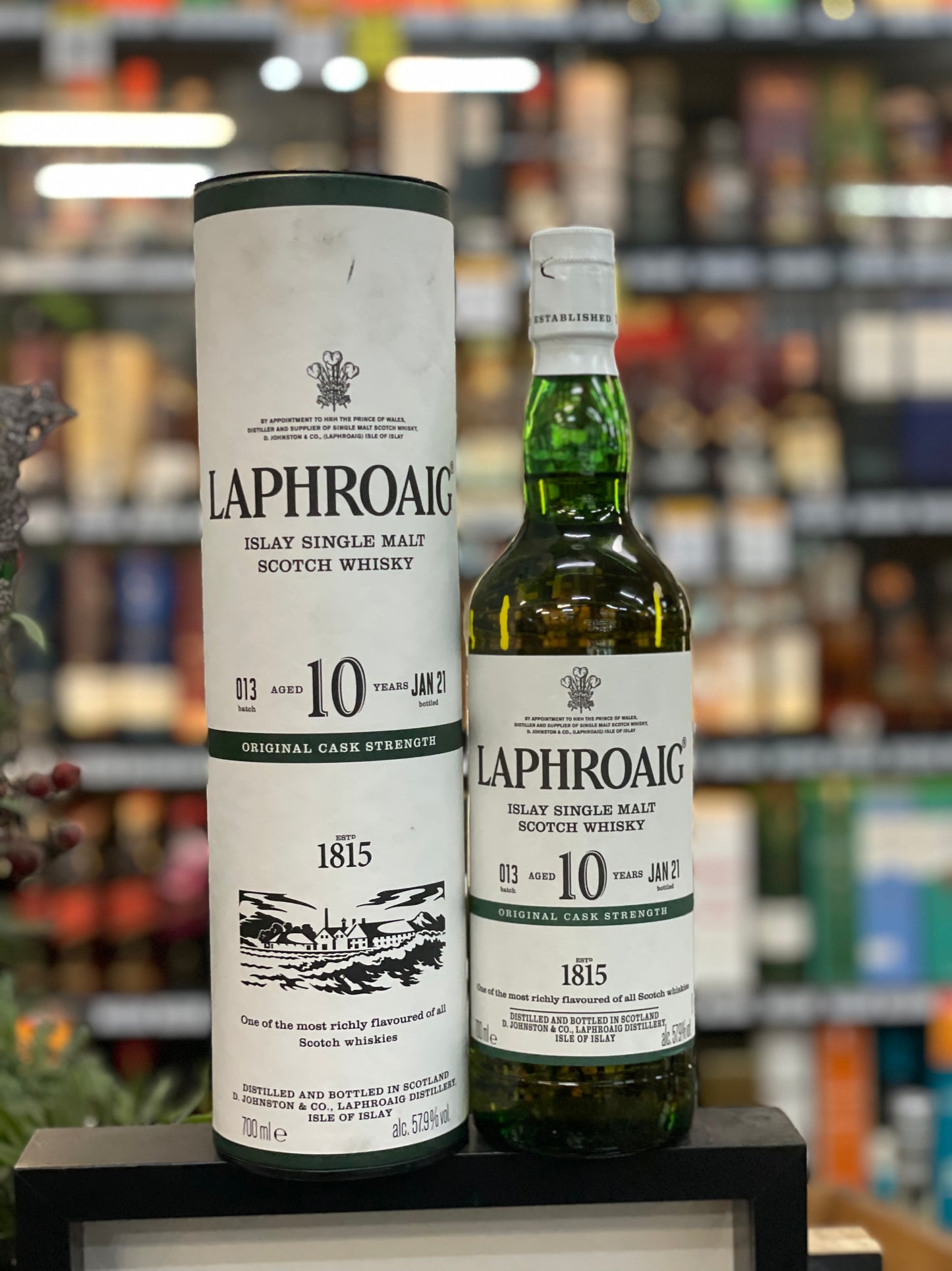Laphroaig 10yo Cask Strength Islay Single Malt Whisky Batch 13 (700ml)