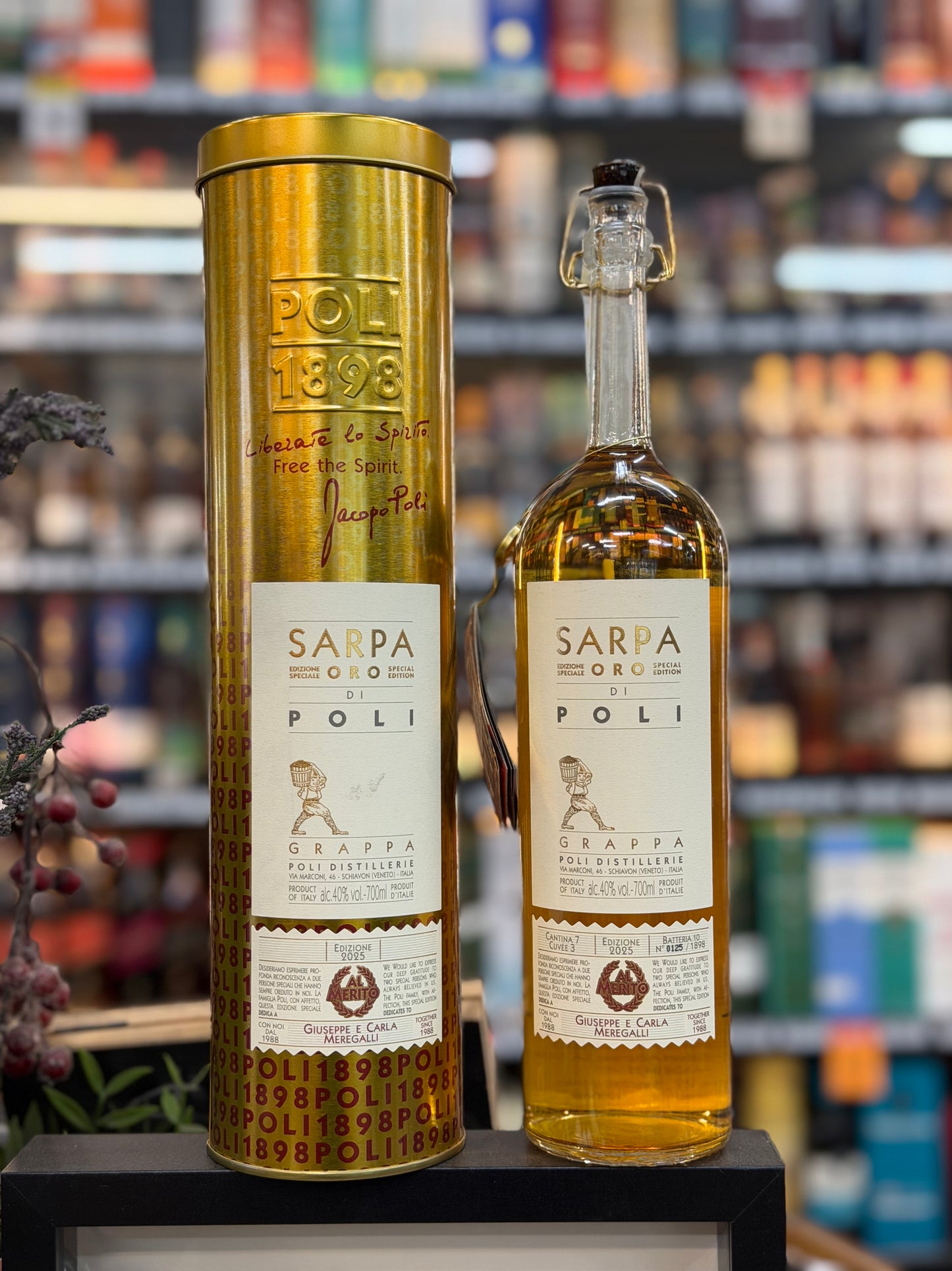 Poli Distillerie Sarpa Riserva Oro Di Poli Grappa Aged 4 Years (700ml)