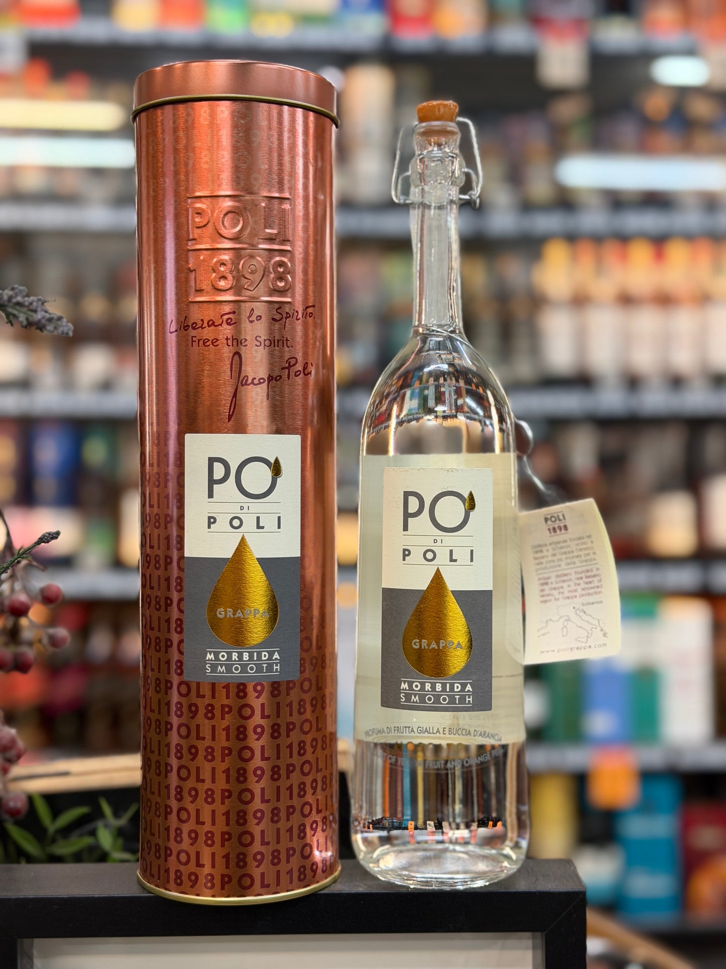 Poli Distillerie Po' Morbida Moscato Grappa 'Smooth' (700ml)