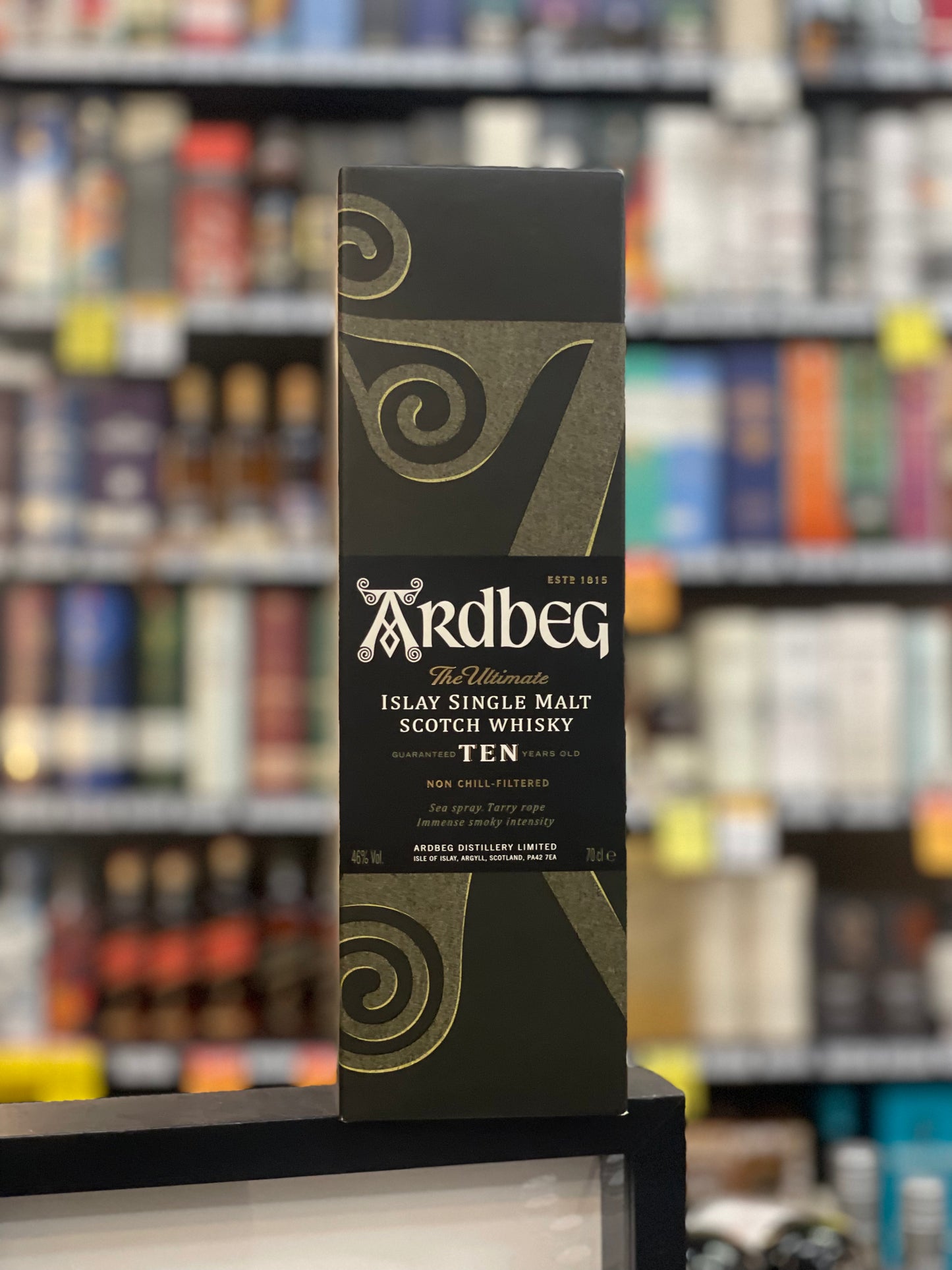 Ardbeg 10 Year Old Single Malt Whisky (700ml)