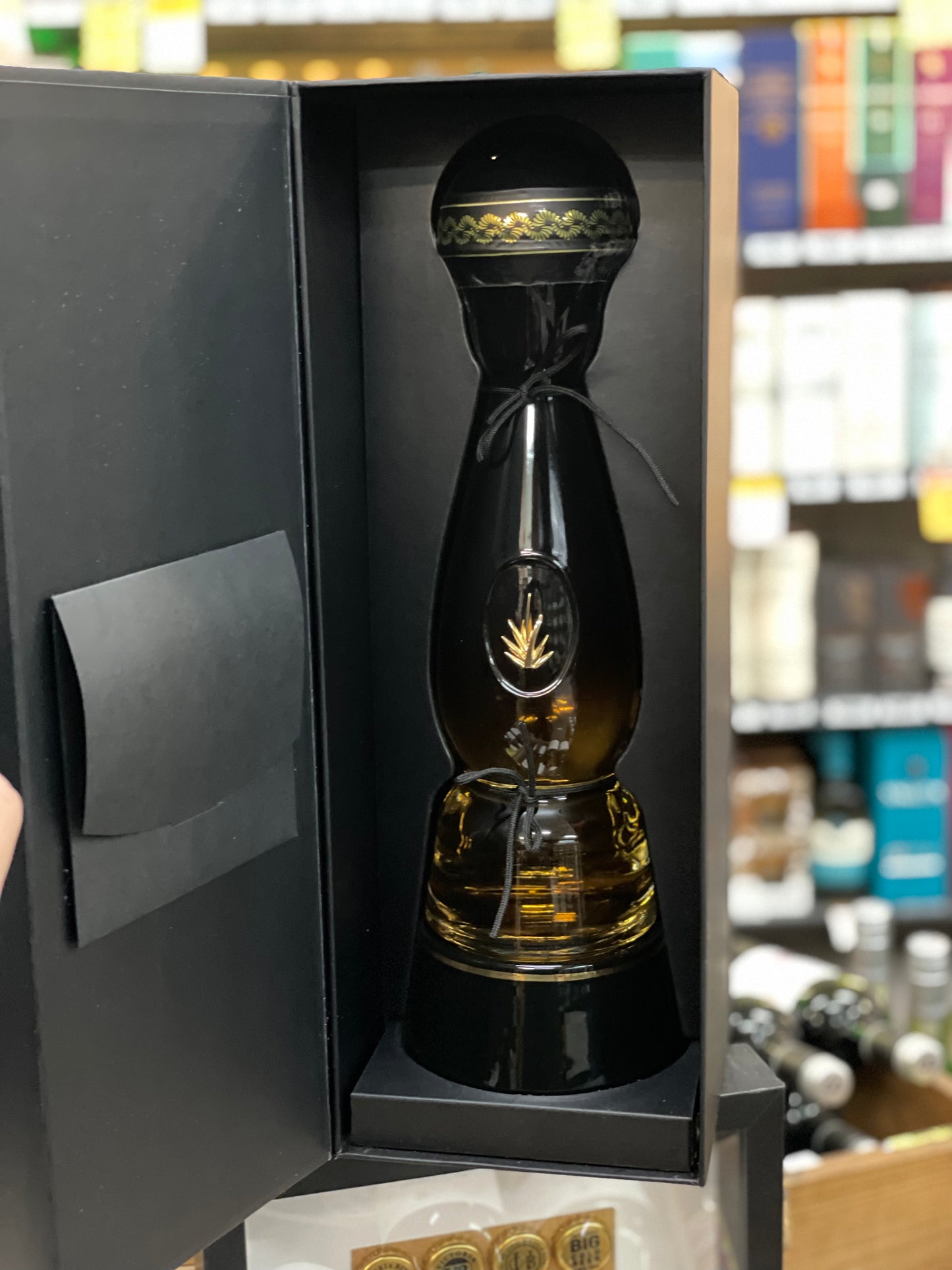 Clase Azul Gold Limited Edition Tequila (750ml)