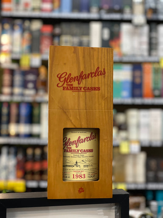 Glenfarclas Family Casks 1983 Winter 2017, Cask 38 (700ml)