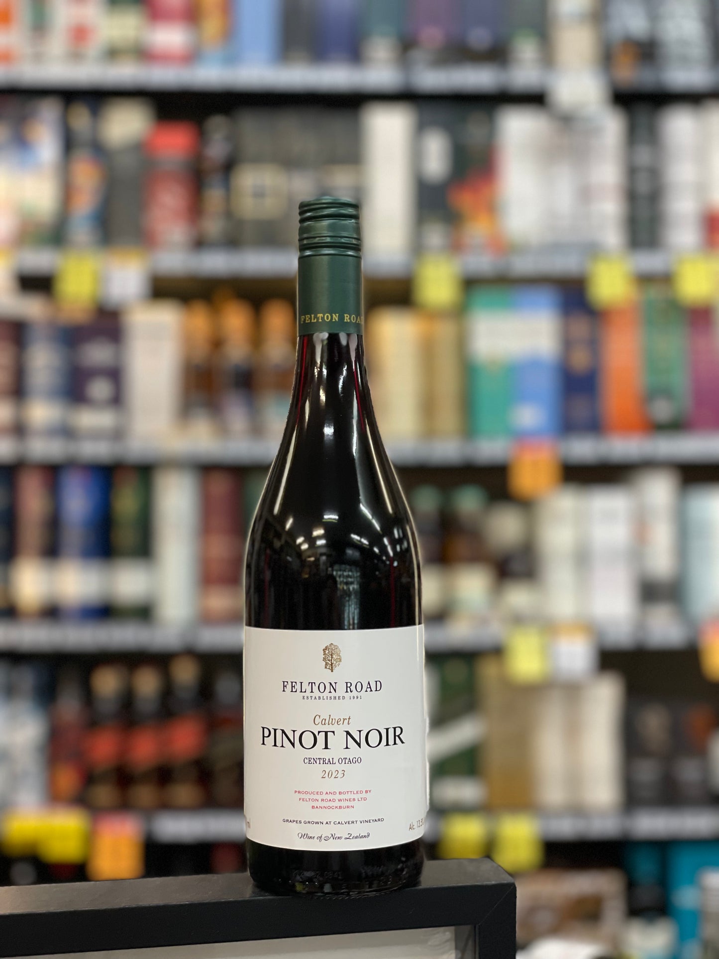 FELTON ROAD Calvert Pinot Noir 2023 (750ml)