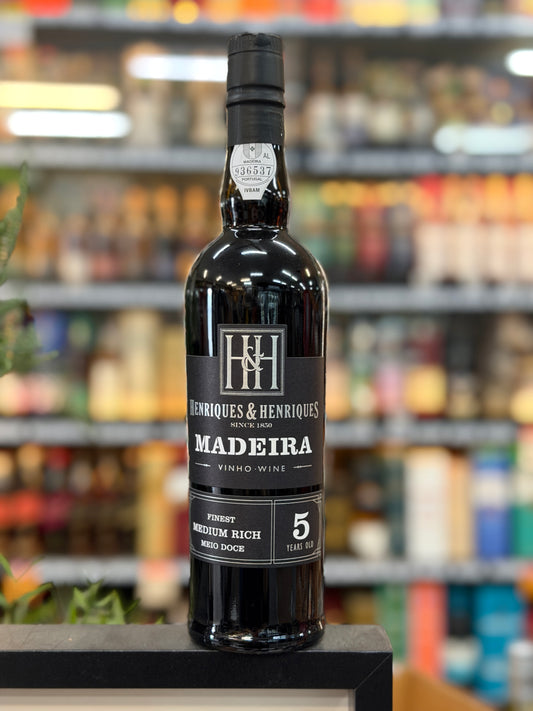 Henriques & Henriques Finest Medium Rich Meio Doce 5Yo NV Madeira (500ml)