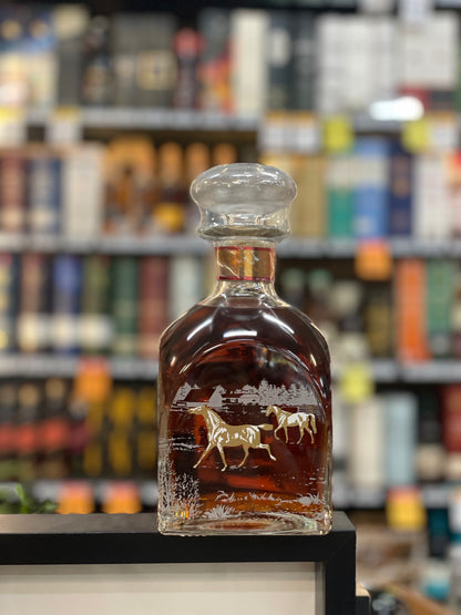 Rock Hill Farms Single Barrel Bourbon 2024 + Traveller Whiskey Bundle