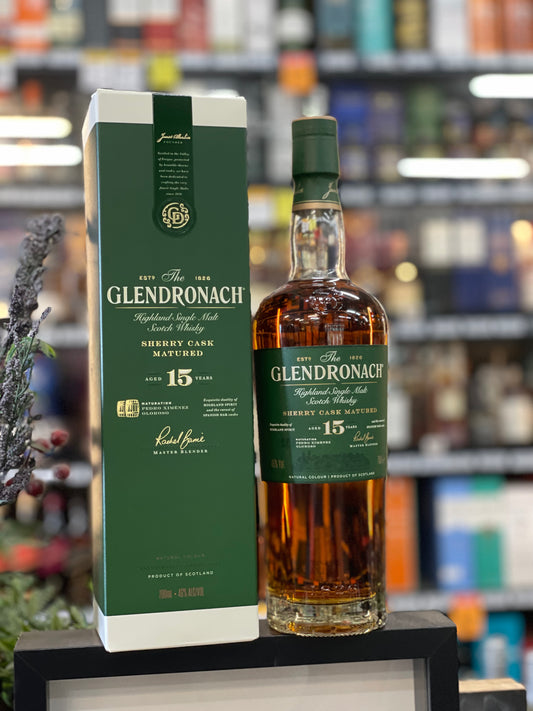 Glendronach 15 Year Old Single Malt Whisky (700ml)