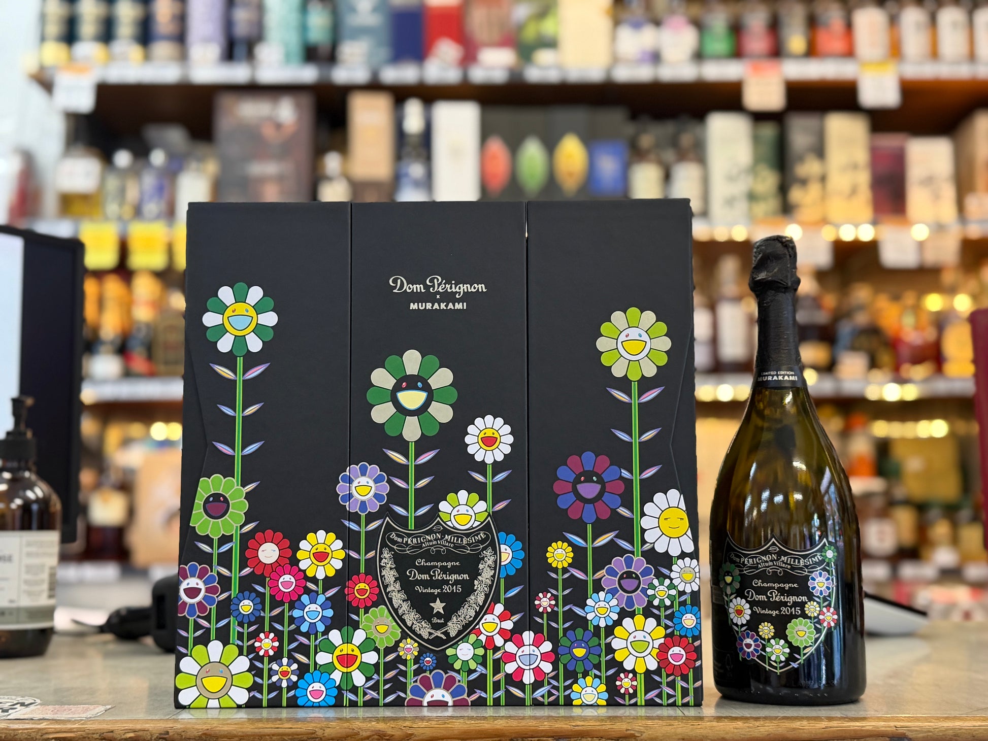 DOM PÉRIGNON X TAKASHI MURAKAMI Limited Edition Vintage 2015 DOM PÉRIGNON X TAKASHI MURAKAMI Limited Edition Vintage 2015
