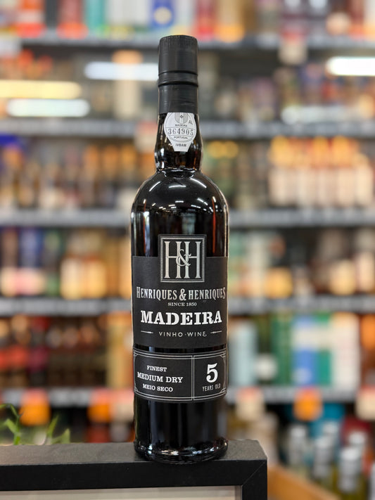 Henriques & Henriques Finest Medium Rich 5Yo NV Madeira (500ml)